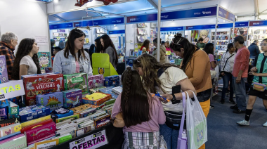 La Feria del Libro de Almirante Brown tendrá a Pigna, Dolina y Claudia Piñeiro