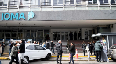 Psicólogos bonaerenses arrementen con otro paro contra IOMA por falta de pago