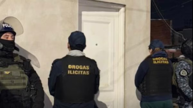 Lanús: tres aprehendidos en allanamientos por venta de drogas en Villa Sapito