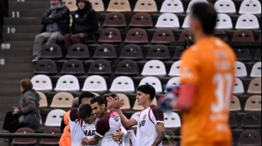Lanús derrotó a Platense en Vicente López y desplazó a River de la zona de copas en la Tabla Anual
