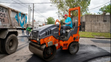 Lanús: avanzan los trabajos de pavimentación y bacheo en Gerli