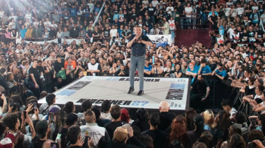 Máximo en Lanús: "Cristina quiere caminar con su pueblo y abrazar a los castigados por este modelo"