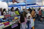 La Feria del Libro de Almirante Brown tendrá a Pigna, Dolina y Claudia Piñeiro