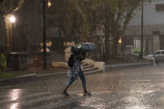 Hay Alerta Naranja por fuertes lluvias en el sur del conurbano