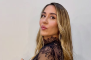 Jimena Barón compartió una foto al borde de la censura en un centro de estética y un detalle llamó la atención